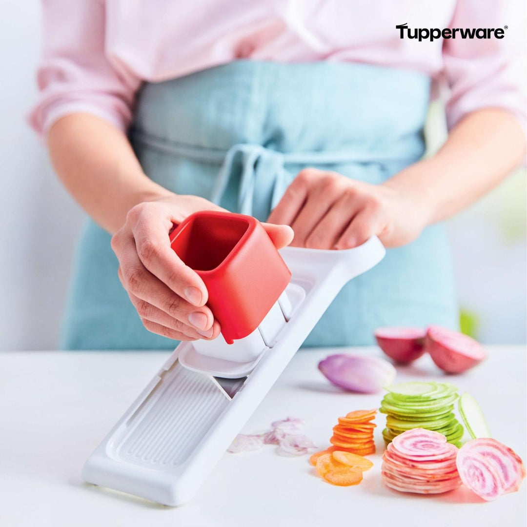 Speedy-Mando Tupperware